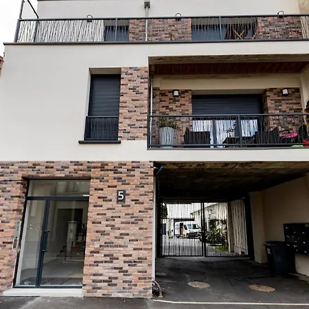 101 - 2 Pieces, Parking, 10Mn Paris Et Aeroports Appartement *