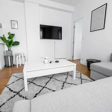 Appartement 101 - 2 Pieces, Parking, 10Mn Paris Et Aeroports